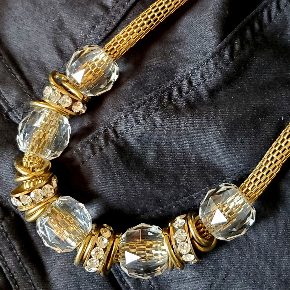 Gold & crystal necklace